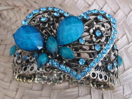 vintage jewelry